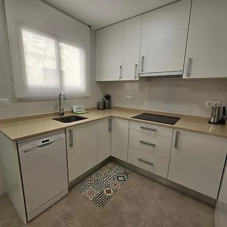 La Marina San Pedro If *